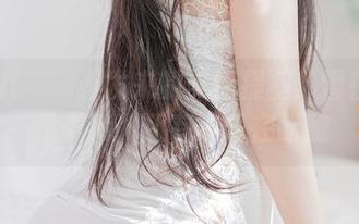 Dami(퀸다미)发来的美图提醒：雪夜不止是干冷，还有欢乐在酝酿