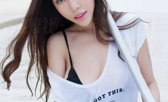 MiStar魅妍社 – 水手服，听着挺阳光的，但Manuela玛鲁娜穿上后却带了一点俏皮美图分享。