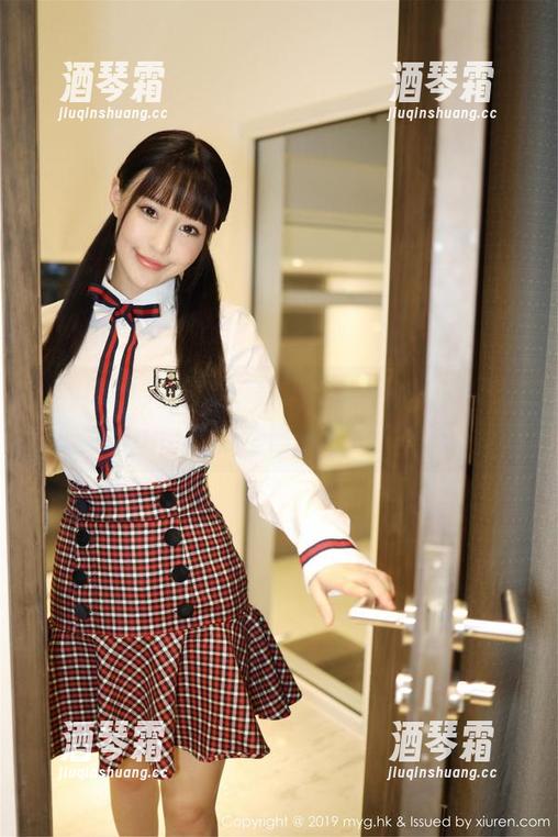 MyGirl美媛馆 - 高跟鞋有多挑人？伊雨蔓Fiona的全套图片给你个大概。