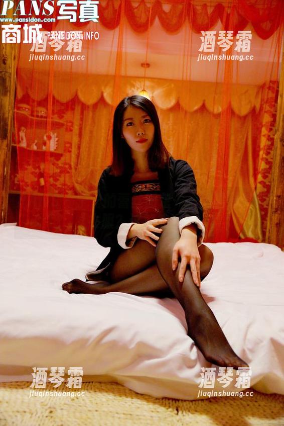 PANS - 宁宁的蕾丝图包——谁需要其他衣服？这就够了！