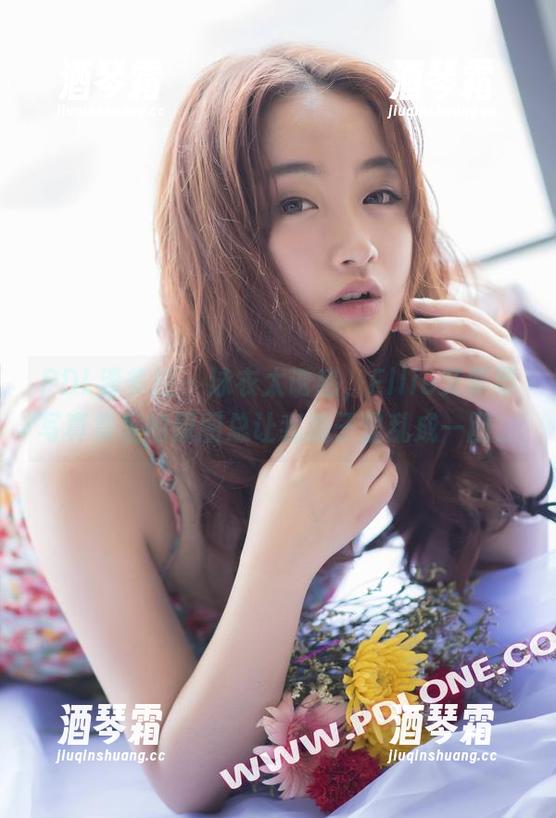 PDL潘多拉-Ellie艾栗栗 PDL潘多拉 - 泳衣太诱惑,Ellie艾栗栗写真集里的原图总让我脑子里乱成一团。