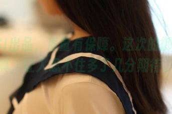 ROSI出品，质量有保障。这次的御姐写真，让人忍不住多了几分期待。