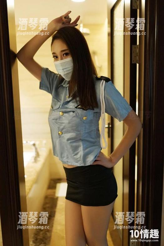 私拍ROSI空姐制服套原图，啊，这细节真让人觉re妙！