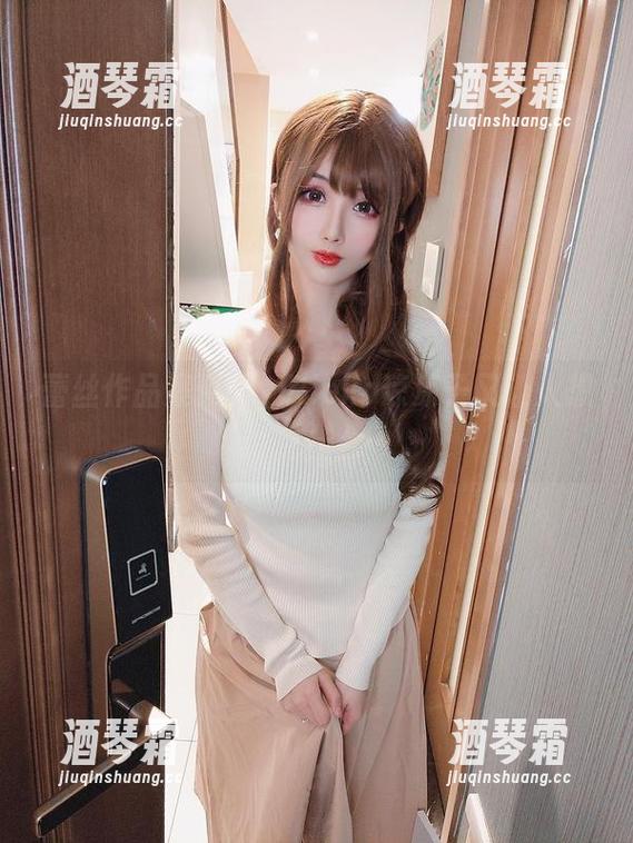 蕾丝作品集更新，Rioko凉凉子又让人想说点什么…