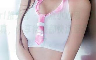 TuiGirl推女郎 – 一点小心思，艾栗栗的蕾丝写真，分享得我都快沉浸在这氛围里了。