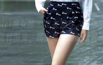 TuiGirl推女郎 – 皮衣加身，赵惟依带来的福利图集，属于冬日的时髦咒语。