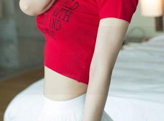 UGirls尤果网 – 艾小青双人高清图册，某种角度下的亲密，呵，何必说得那么复杂？
