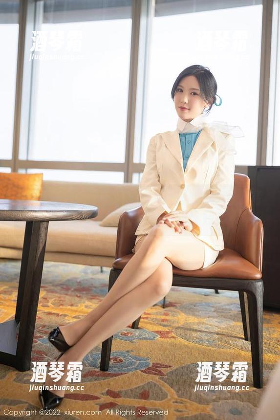 Xiuren秀人网 - Sukki白丝探险记：高清写真让你颠覆对腿的认知！