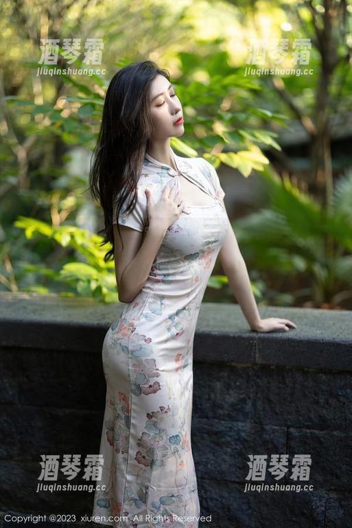 Xiuren秀人网 - 真心话：九千柒柒的清纯壁纸原图能让我一天都很积极，虽然只是个图…