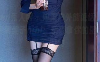 Xiuren秀人网 – 如果户外能说话，那一定在夸糯美子nini：快来拿你的壁纸，美图齐上阵！