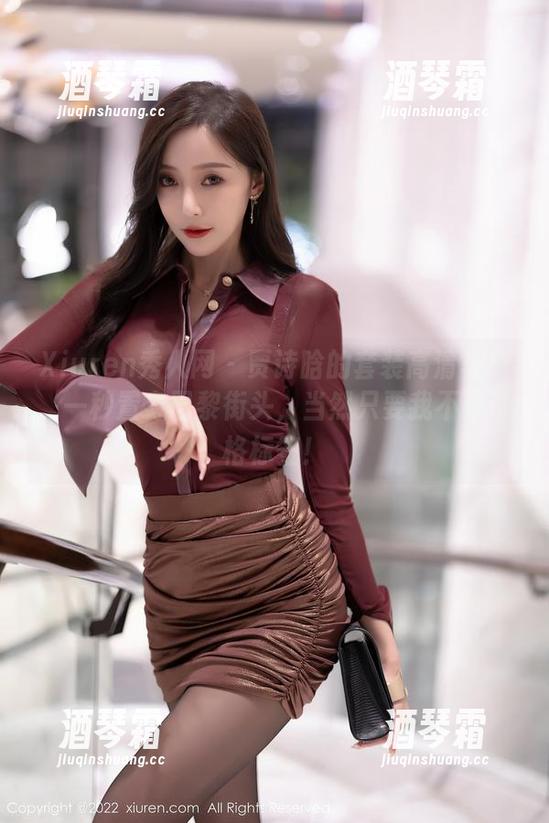 Xiuren秀人网-贾诗晗 Xiuren秀人网 - 贾诗晗的套装高清写真,一秒置身巴黎街头,当然只要我不看价格标签!
