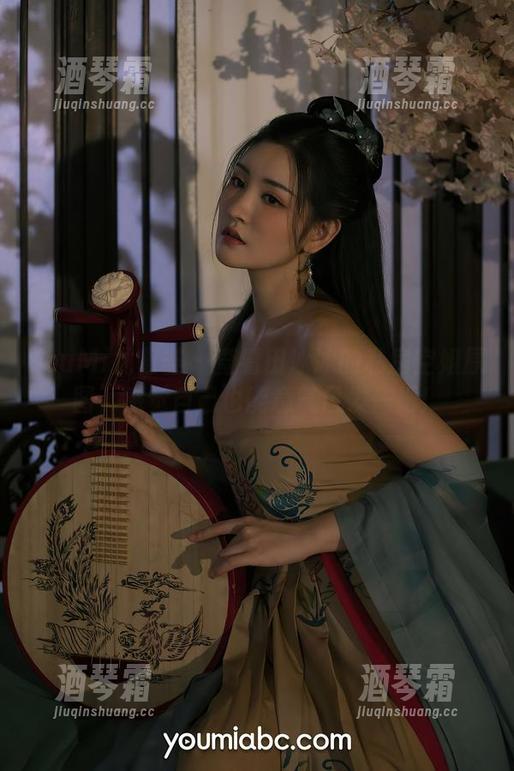 YouMi尤蜜荟 - 查看田冰冰的私房空姐原图，感觉自己也能意气风发一把！