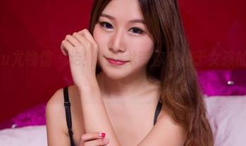 YouWu尤物馆 – 走！小探戈带你穿梭于女孩的写真合集！