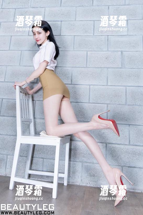 beautyleg-王郁文 beautyleg - 更新警报!王郁文的豹纹图包来啦,今天的目标:做回野性的小鸟!