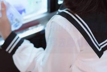 yuuhui玉汇(kokuhui)的庭院角落：你没看错！等着你去翻福利图片