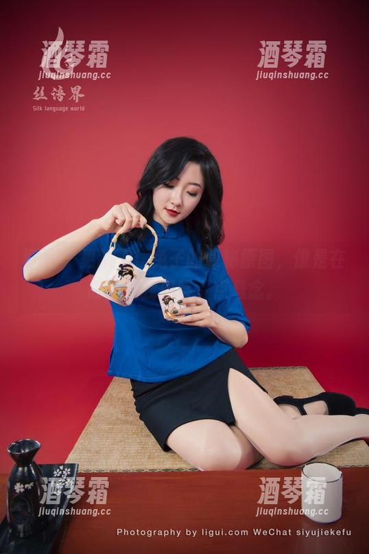 丽柜 - 更新了！兔子的隐秘原图，像是在故意给我们留下点悬念。