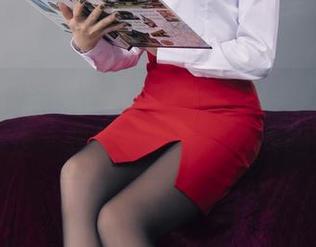 丽柜 – 蕊蕊的照片换个姿势就美得飞起，都是“知足长了”的效果吗？