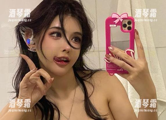 微密圈 - 定制图片里的可爱因素翻了个身，打着于芷晴的招牌！