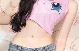 克拉女神 – 孟君的最新写真集：纯白，白到你都不敢吃冰淇淋了！