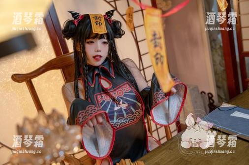 咬一口兔娘作品：做你的猫，但我依旧是兔子
