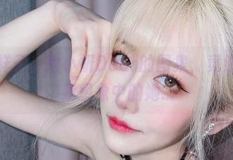 女友的样子，啾小妍Deer的图集，竟然有点像我想象中的她…