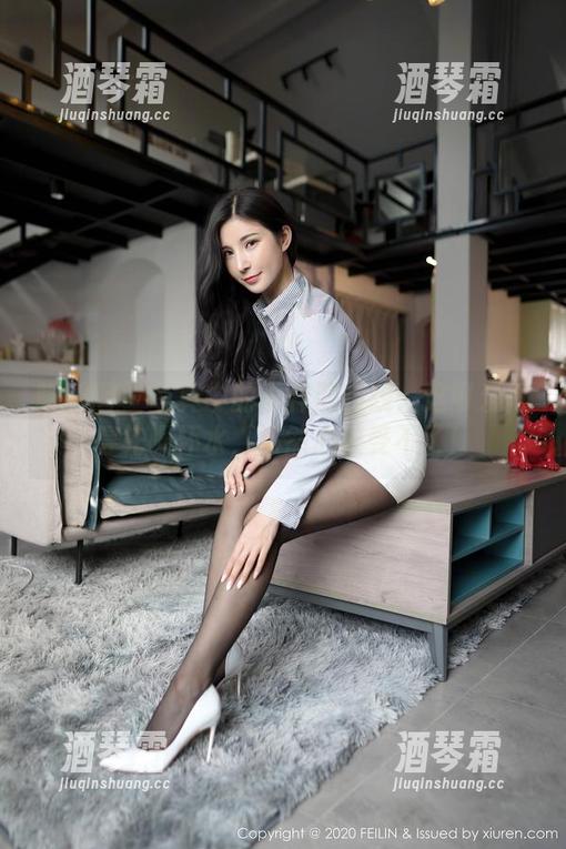 嗲囡囡 - 写真中的李梓熙在线：这可爱得得先喝杯水，不然心脏受不了！
