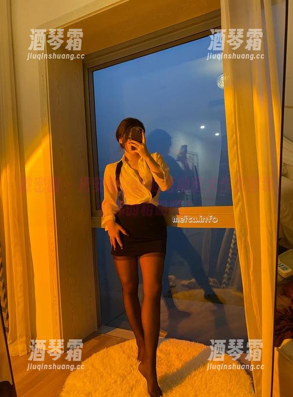 安妮yoo 微密圈 - 把安妮yoo的落地窗大作原图装进你的相册吗?