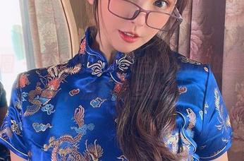 微密圈 – 张思允的双人合集-湿润的眼神里，流露着些啥…
