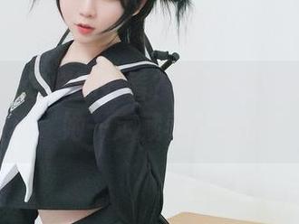 免费美图怎样都好看？问是依酱呀的小女巫，她一定藏着小心思！