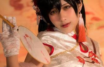 柘烟Zuken这套路易九世礼服自拍，图包里光影怎么那么任性？