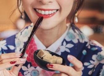 在线的泥泥汝还在等我，是我停电了？作品太让人想多！