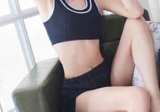 爱蜜社 – 高清泳衣美女，心妍小公主让你打开新视野，别迟疑，快下载吧！