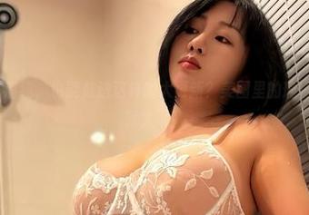 微密圈 – 清纯，也能放送这样的大更新？美图里的瑜瑾u竟然不算太乖！