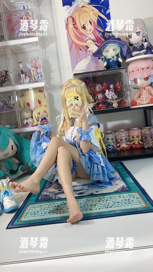 私拍特辑，白栎Shirly女神图包引发的那些绯闻