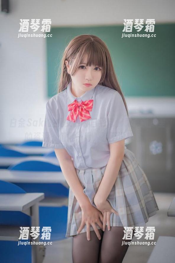 白金Saki的兔女郎春日野穹，藏在图库里的资源，值得一看，甚至没想过！