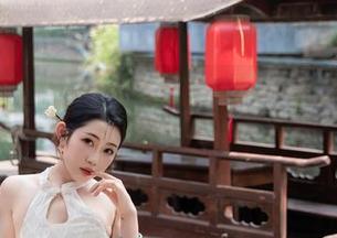 秀人网 – 安然anran的内衣图包，谁能抵挡这样的诱惑，快来下载吧！