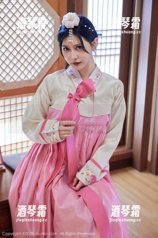 秀人网-心妍小公主 秀人网 - 偏僻的修女院——心妍小公主的分享时光