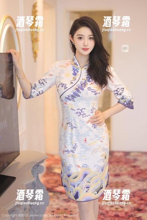 秀人网-糯美子MINIbabe 秀人网 - 当糯美子MINIbabe邂逅夏天,私房也能撩人