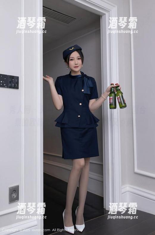 秀人网 - 死库水与谢芷馨Sindy：原图合集的欧陆小哲学，这是要点水又点趣！