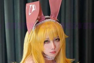 原图直击！绞肉姬与绝区零艾莲·乔的分享时刻太美妙了！