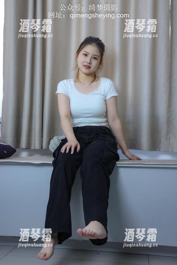 绮梦摄影 - 细数小代的双人摄影集，分享些“不可思议”的时刻