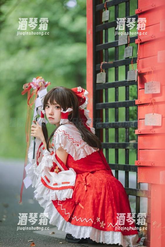 星雨咲夜女仆？我只在意花柒Hana的眼神