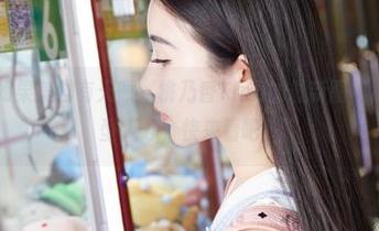 蜜桃社 – 如果美脚有天赋，桃乃香Tina的最新图集肯定是全能型人才，快来看吧！
