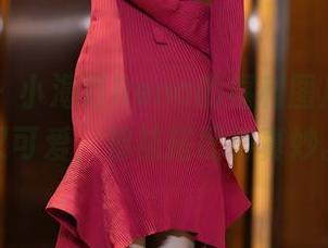 语画界 – 小海臀Rena的福利图片，干净又可爱，棉袜搭配得真妙。