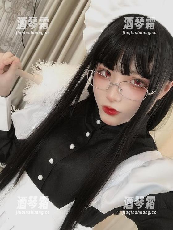 看“起司块wii”如何在柴郡的自拍中悄悄夹带了些许反讽