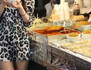 微密圈 – 轩子巨二兔显微镜下的短裙定制，发现不一样的美？