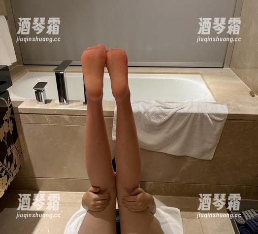 微密圈 - 颜值与现实，资源里的迷人的五姨太香车美臀图鉴