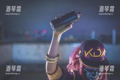 透明、惊艳，阿薰kaOri的最新套图让人一秒怀孕