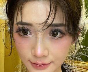 微密圈 – HD来看黎允熙baby的紫色古风写真集，打算被她优雅的姿态晃得走不动路。